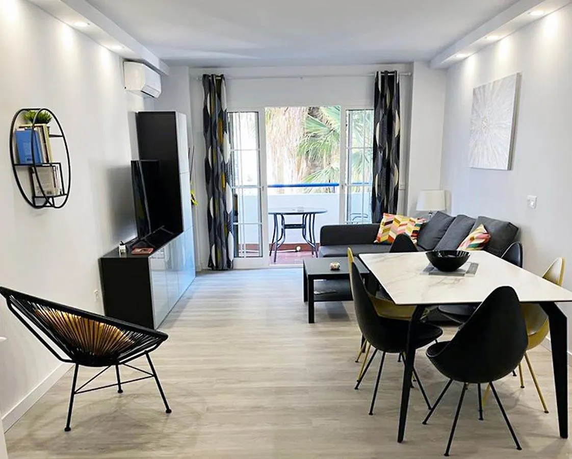 Apartment Encantador Apartamento En Ayala By Sharingco Malaga